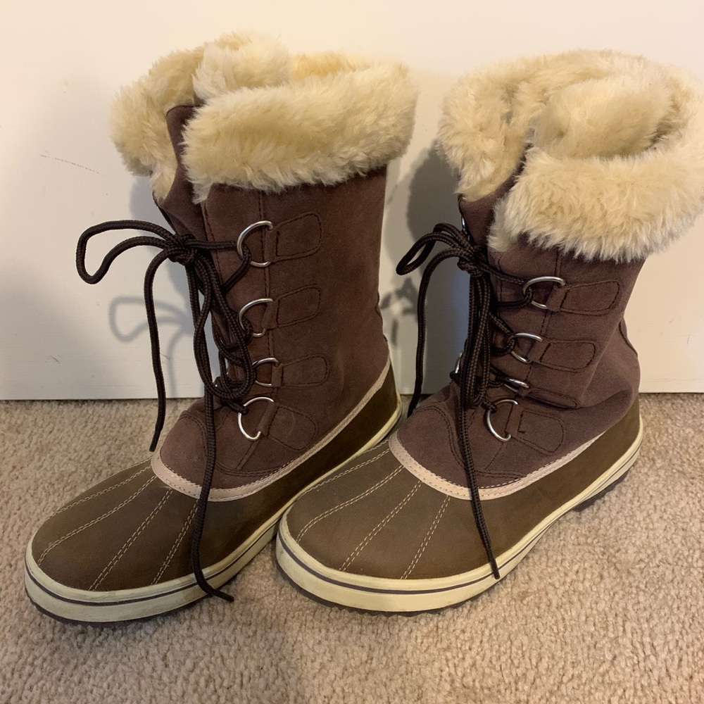 Winter boots